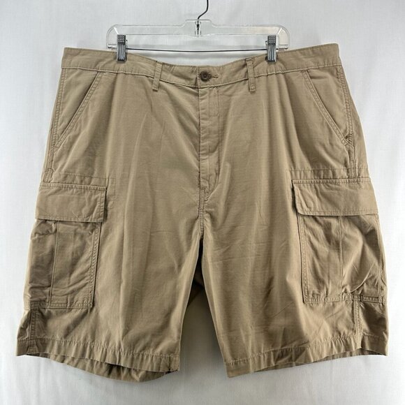 Levi's Shorts Mens Sz 42 Two Horse Brand Ripstop Cargo Outdoors Casual Tan Brown - Picture 1 of 8